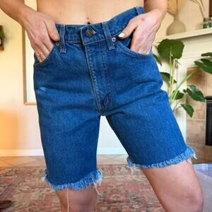 Levis 509 denim shorts